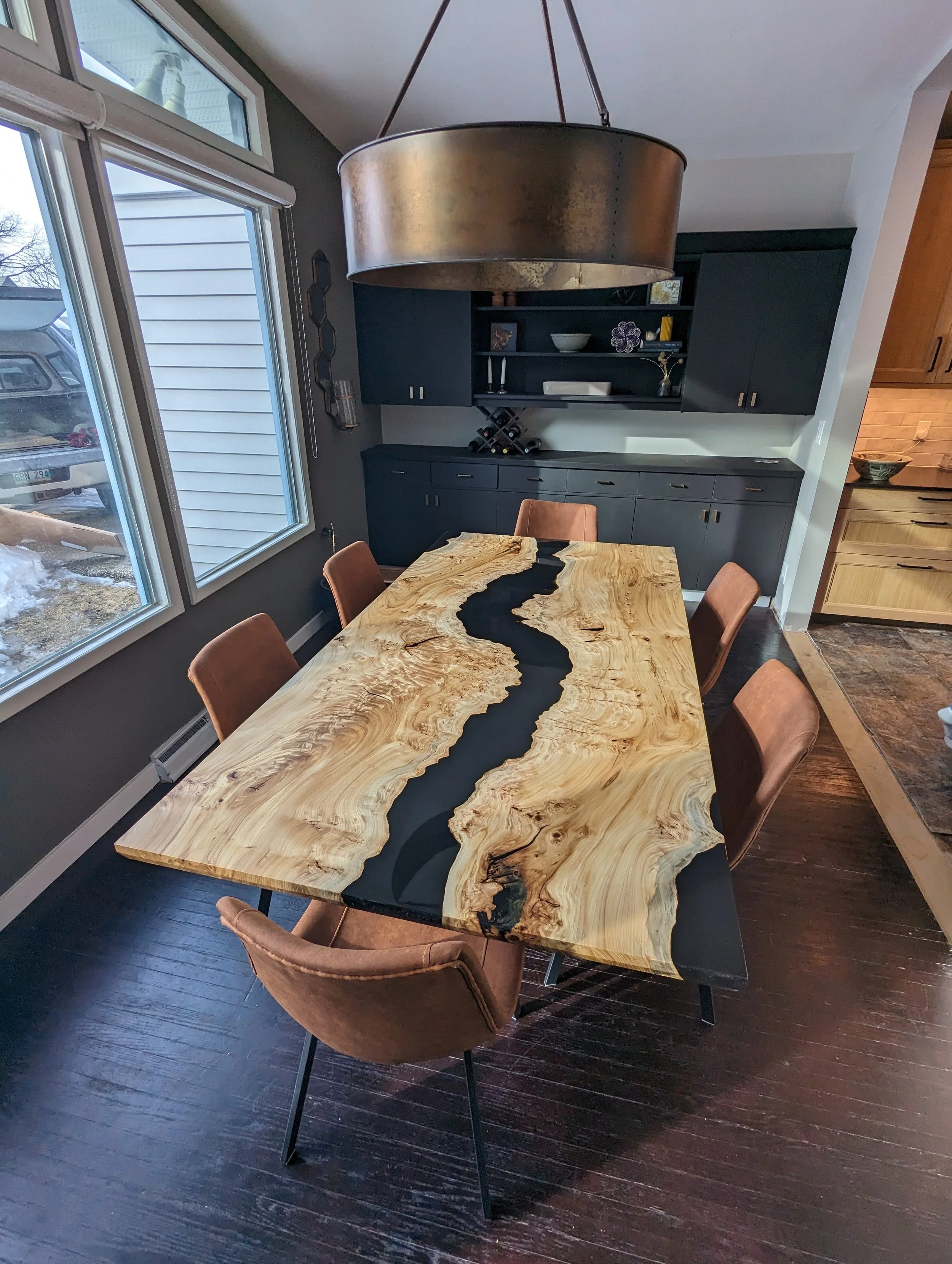 custom-handmade-winnipeg-table-elm-burl-epoxy-pour1.jpg