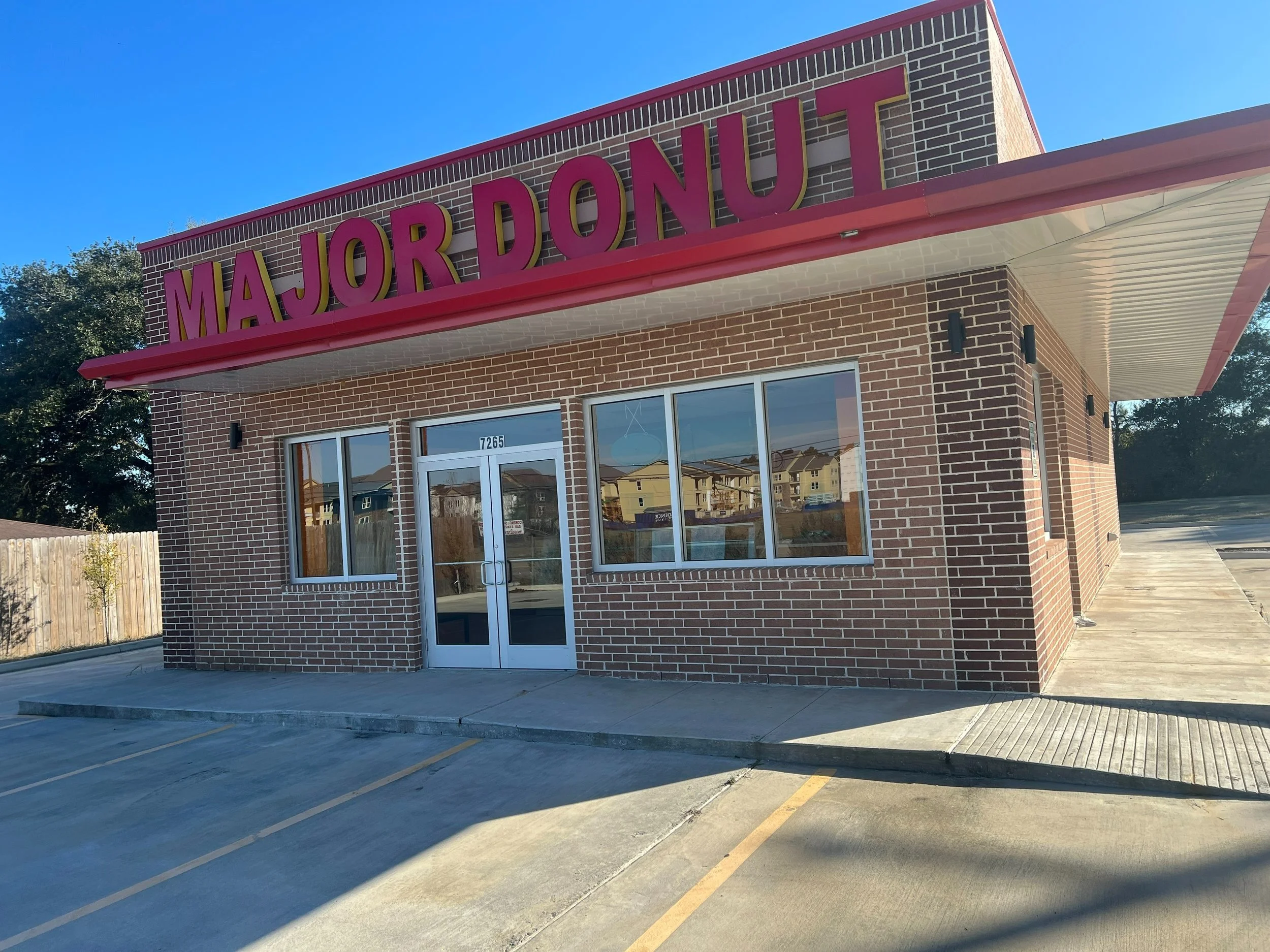 Major Donuts