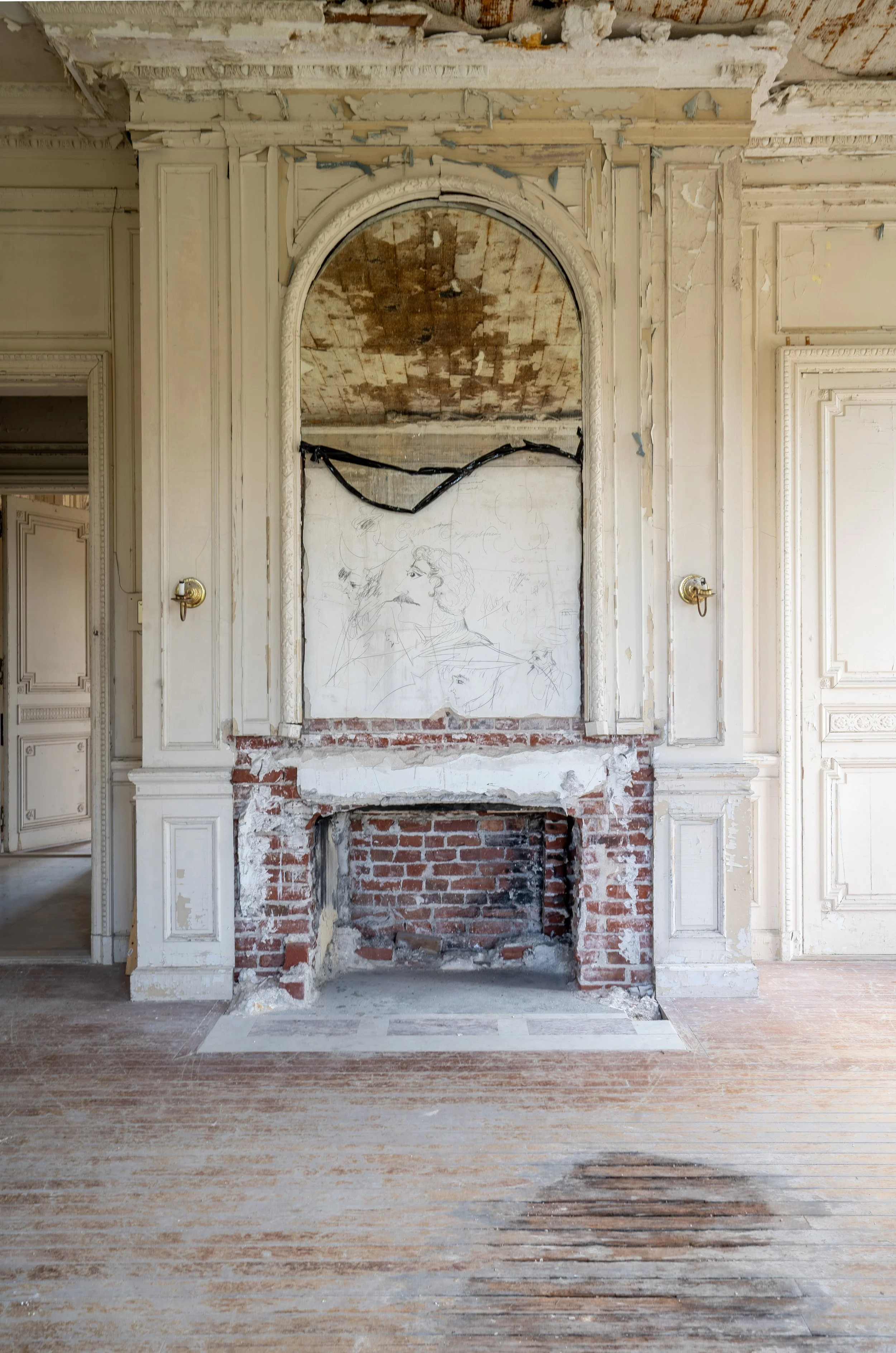 Uncovered Art. Lynnewood Hall, PA