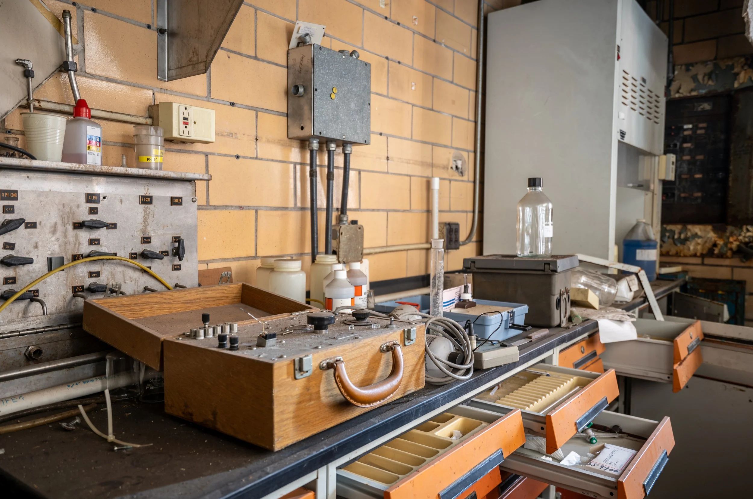 Laboratory, Power Plant 