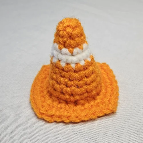 Traffic Cone Hat Crochet Pattern — Nichet Crochet Crochet Opossums