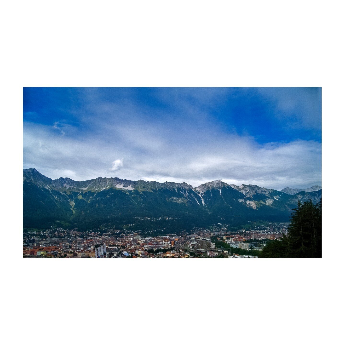 The Alps from Innsbruck, Austria 2013.

Get this photo on your wall now! Place your order from the link in bio. 
__________
#TheAlps #PhotoOnYourWall #Alps #MountainArea #Innsbruck #AffordableWallArt #Austria #AffordableArt #AlpsMountains #WallArtPri