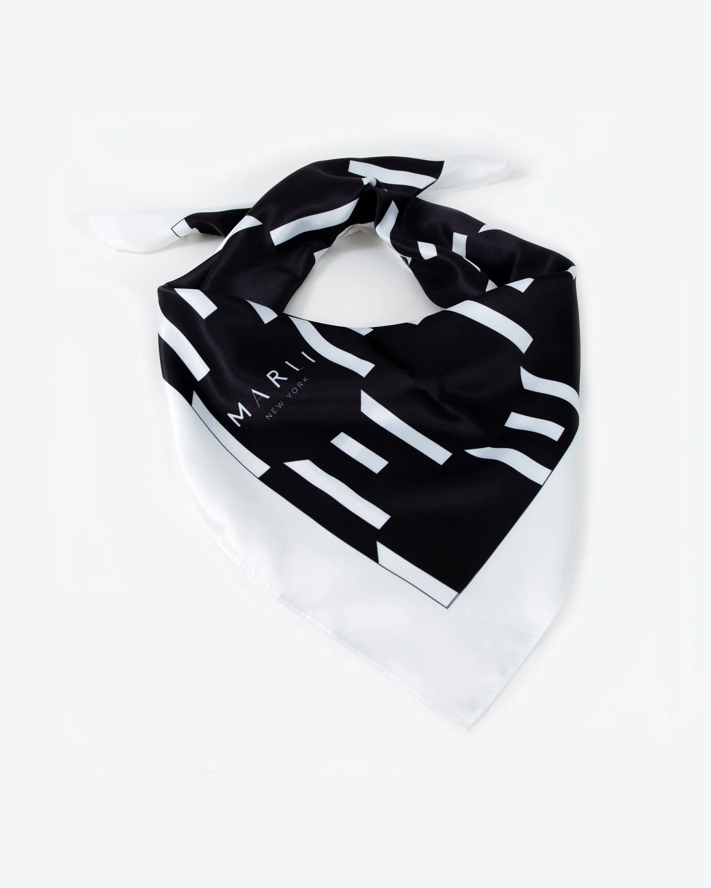 Behind every successful brand is a collection of visuals that tell its story. 
It’s not just about the product itself—it’s about how every piece, from marketing materials to everyday essentials, reflects the brand’s identity