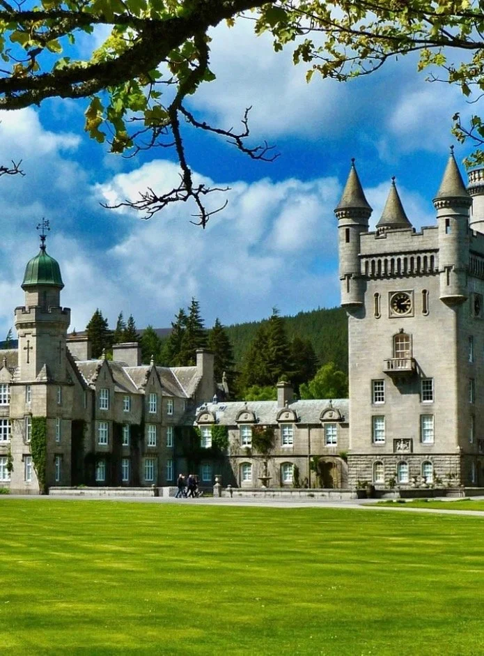 Traditioner, afternoon tea och GT och haggis.
