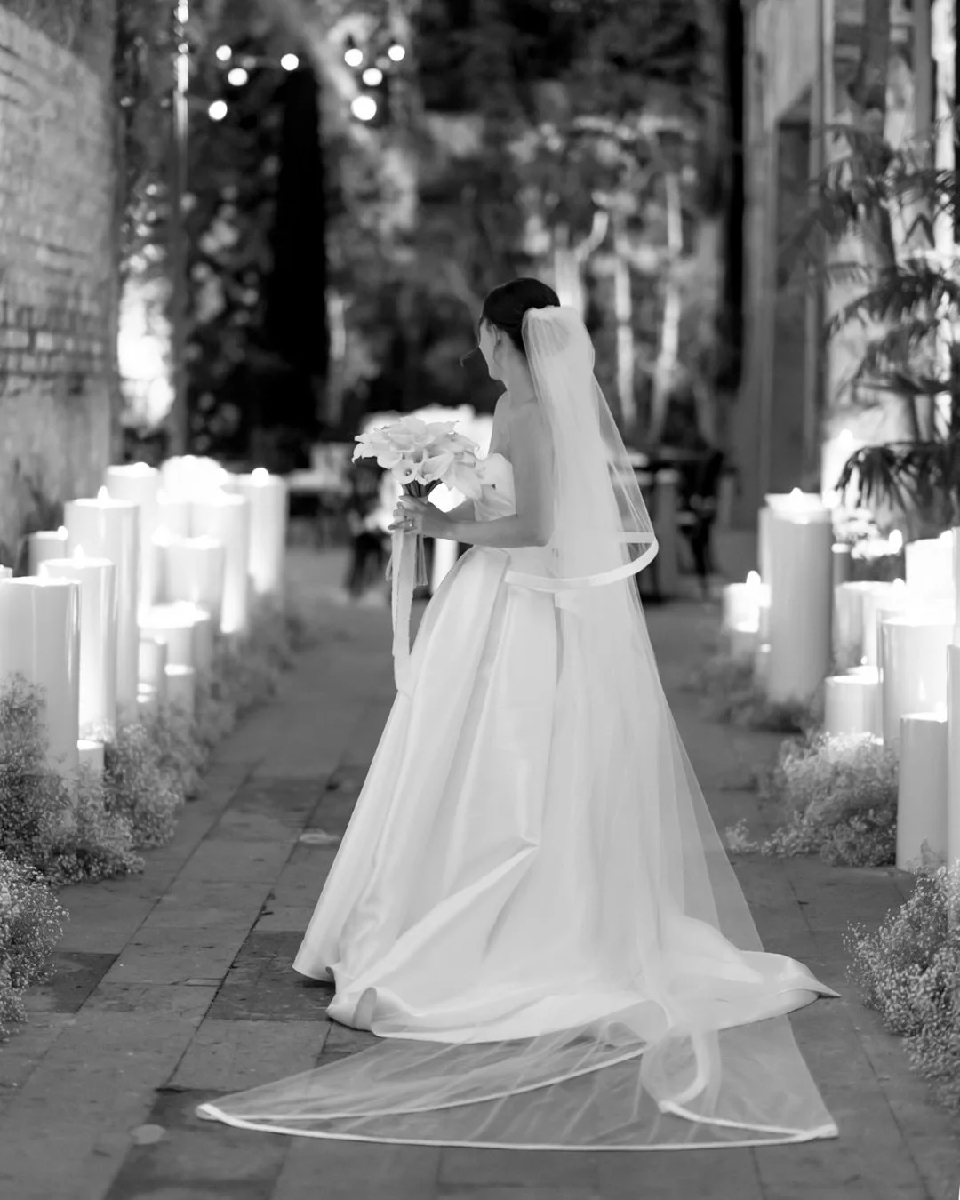 Your wedding is not a style, it&rsquo;s a whole mood. That&rsquo;s why we don&rsquo;t just take photos, we capture the essence of how your day felt so you can relive it again and again 

Venue @guestrooms_jardinprim @proyectospublicos 
Wedding Planne