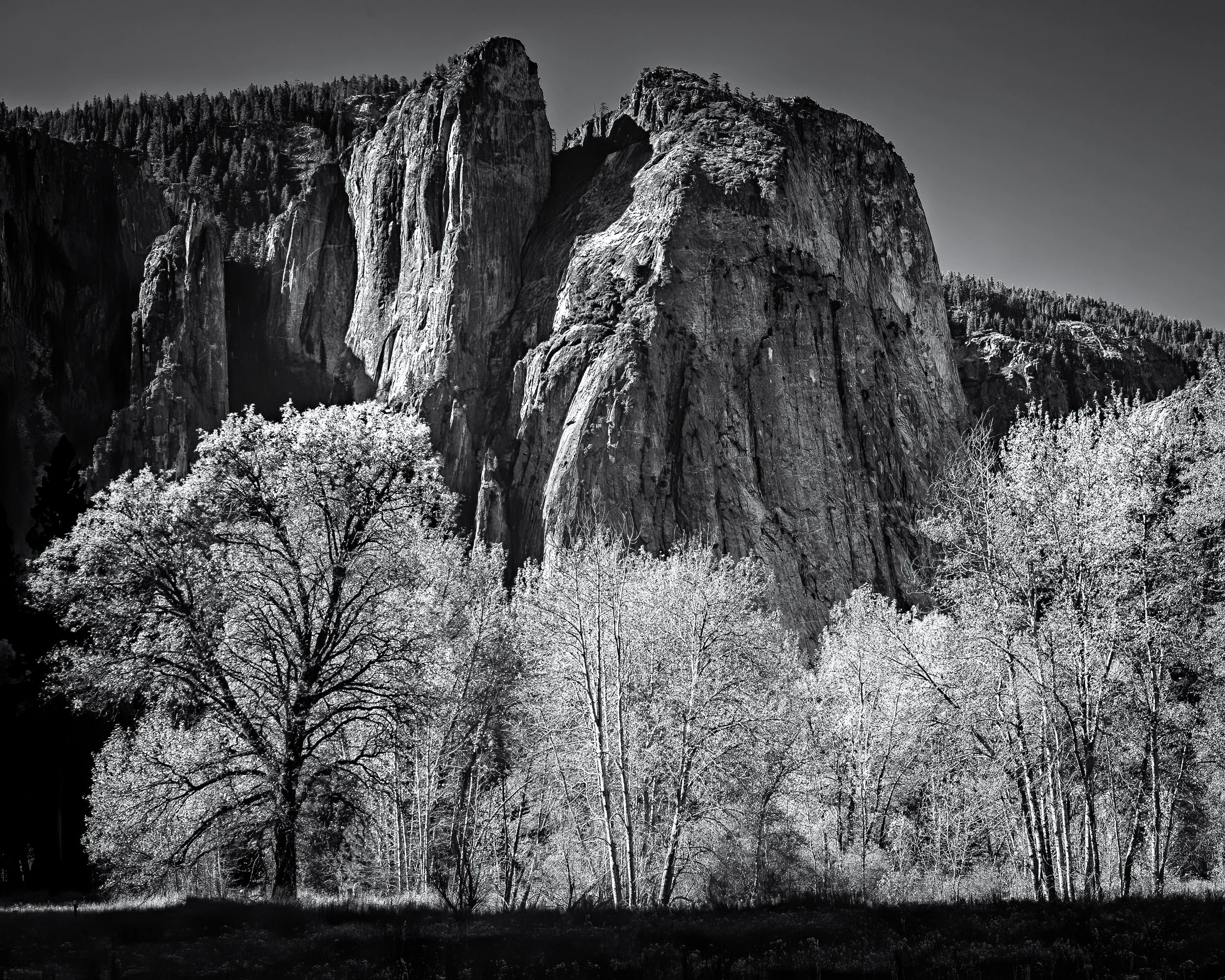 "Cathedral Rocks, Yosemite National Park"
 
Late afternoon light rakes across Cathedral Rocks, Yosemite National Park.
