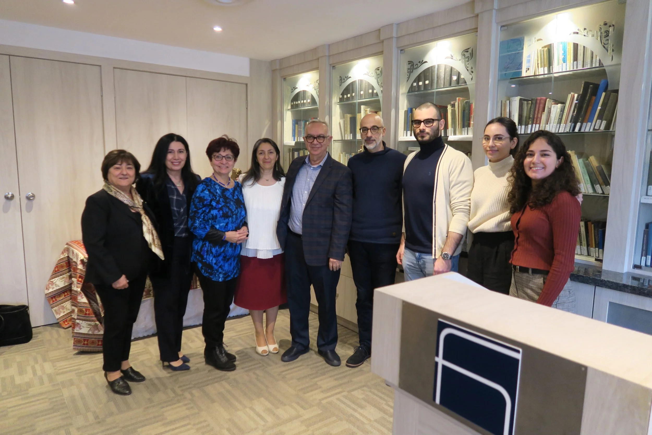 Թորոնթոյի մէջ տեղի ունեցաւ Յ.Պէրպէրեանի «Առաձգական» հատորին շնորհանդէսը