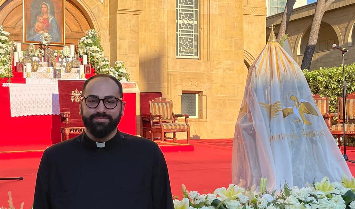 Միւռոնօրհնէքի առիթով՝ թորոնթոհայ սարկաւագի մը ուխտագնացութիւնը դէպի Անթիլիաս