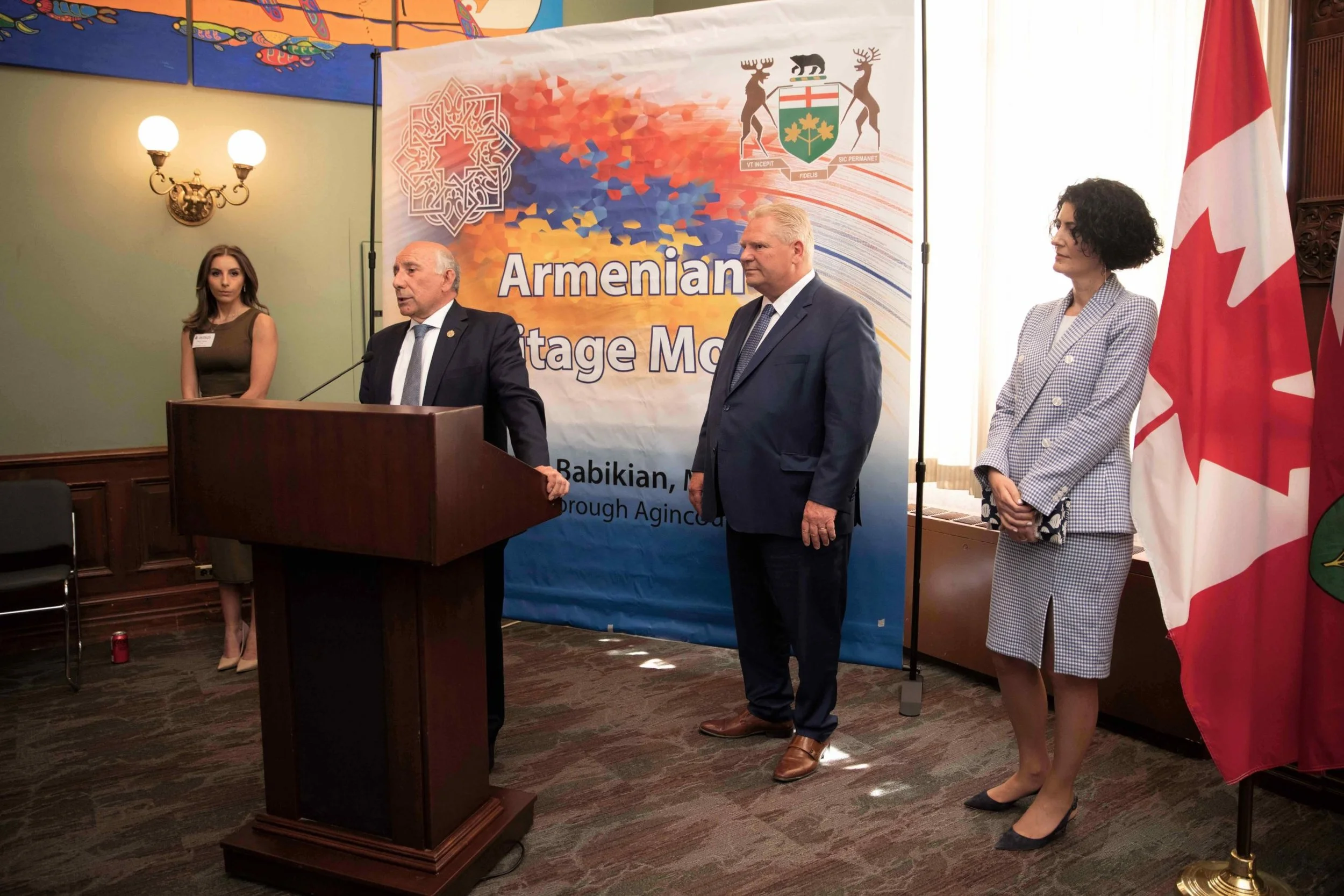 (լուսանկարները՝ Արիս Պապիկեանի գրասենեակի)