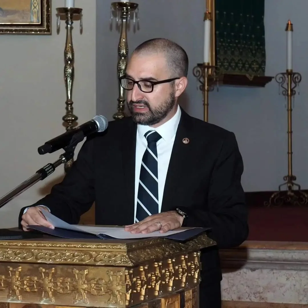 Վարժարանի տնօրէն Րաֆֆի Սարգիսեան