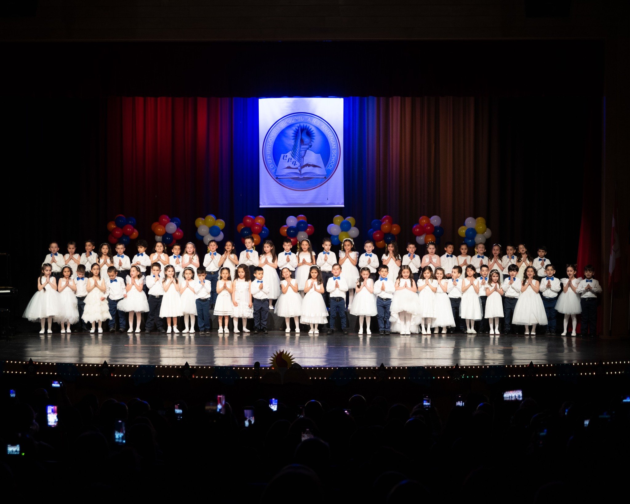   «Պապայեան» մանկապարտէզի շրջանաւարտները, լուսանկարը՝ Իշխան Ղազարեանի  