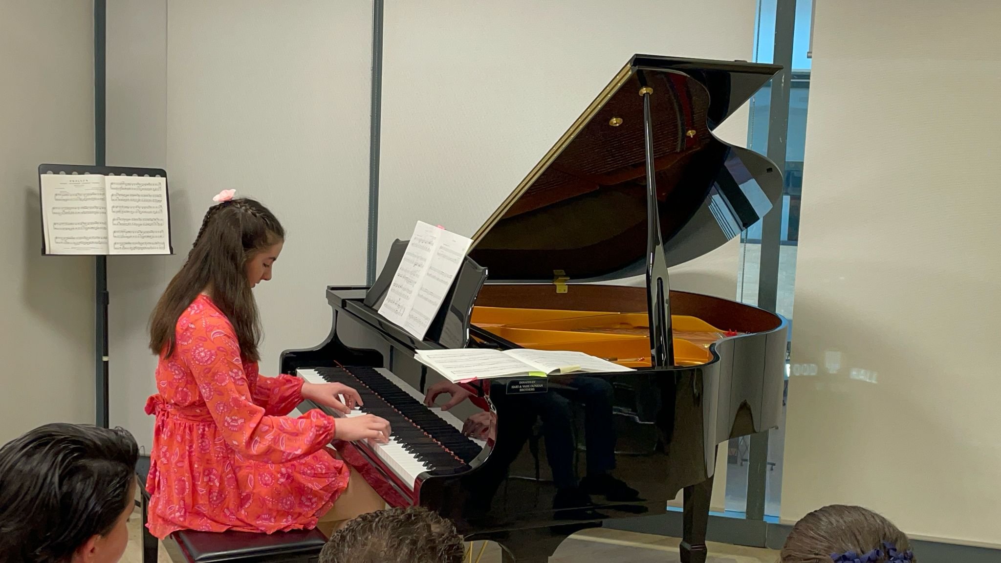 (լուսանկարը տրամադրած է ՀԲԸՄ-ի Թորոնթոյի գրասենեակը)