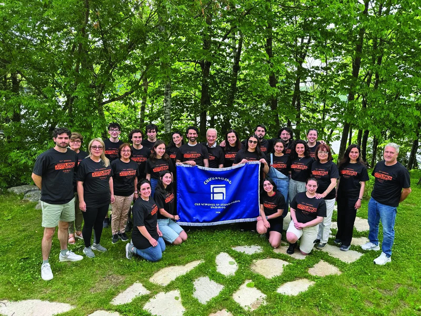 Համազգայինի ArtLinks-ը հիանալի հնարաւորութիւն է արուեստի ճիւղերուն մօտէն ծանօթանալու