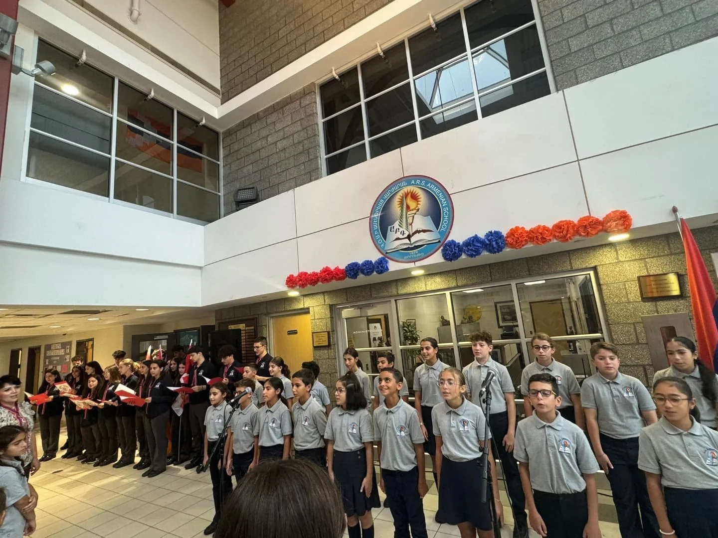 «Բարի վերամուտ». ՀՕՄ-ի վարժարանը՝ լոյսի եւ հաւատքի փարոս