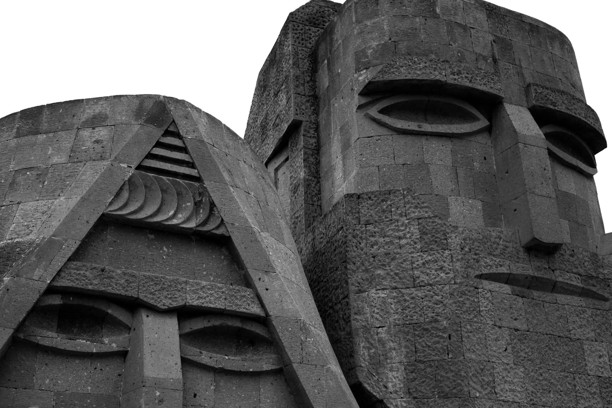 Տիրուկին հետ. Խոցուած քարտէսին երգը