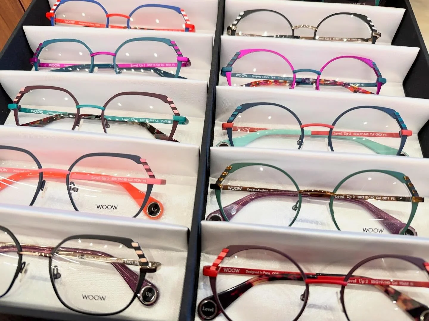 🆕 Wij verwachten de kleurrijke nieuwigheden van Woow Eyewear h&eacute;&eacute;l binnenkort bij ons in de winkel 👓🎨

#optiekhuys #kortenberg #optiek #opticien #optician #eyewear #lunettes #lunetier #wooweyewear