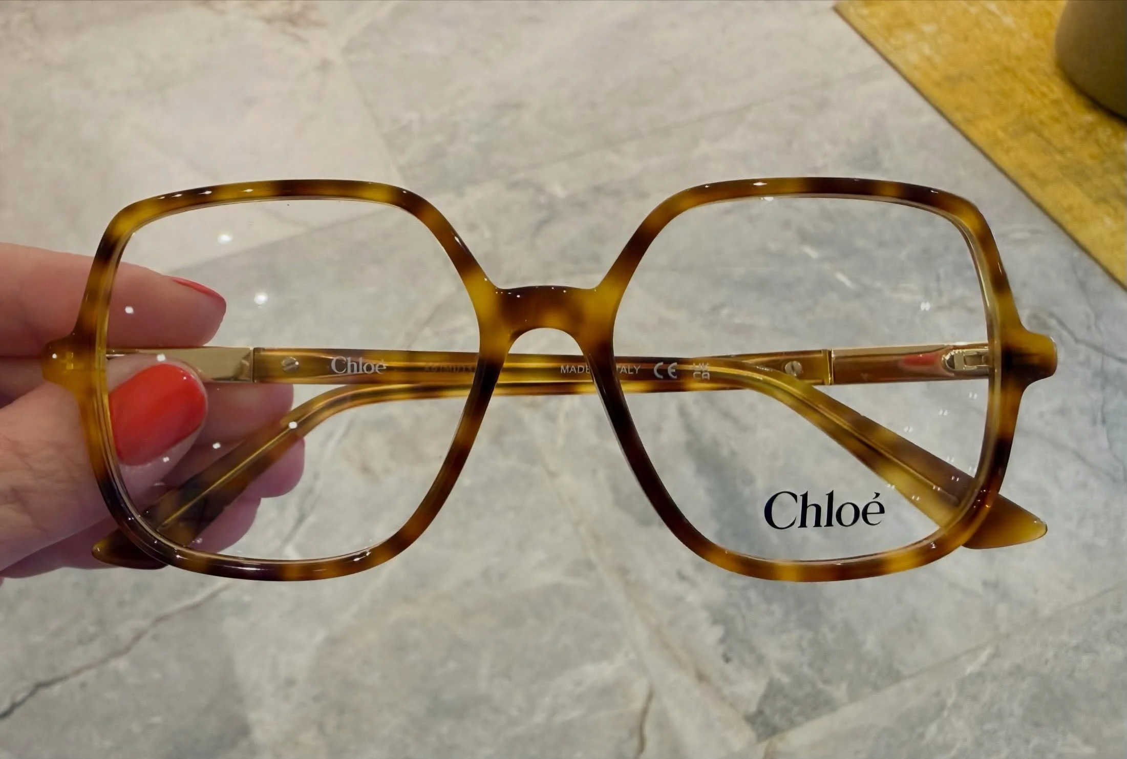 🆕 Nieuw van Chlo&eacute; 👓 

#optiekhuys #eyewear #chloe