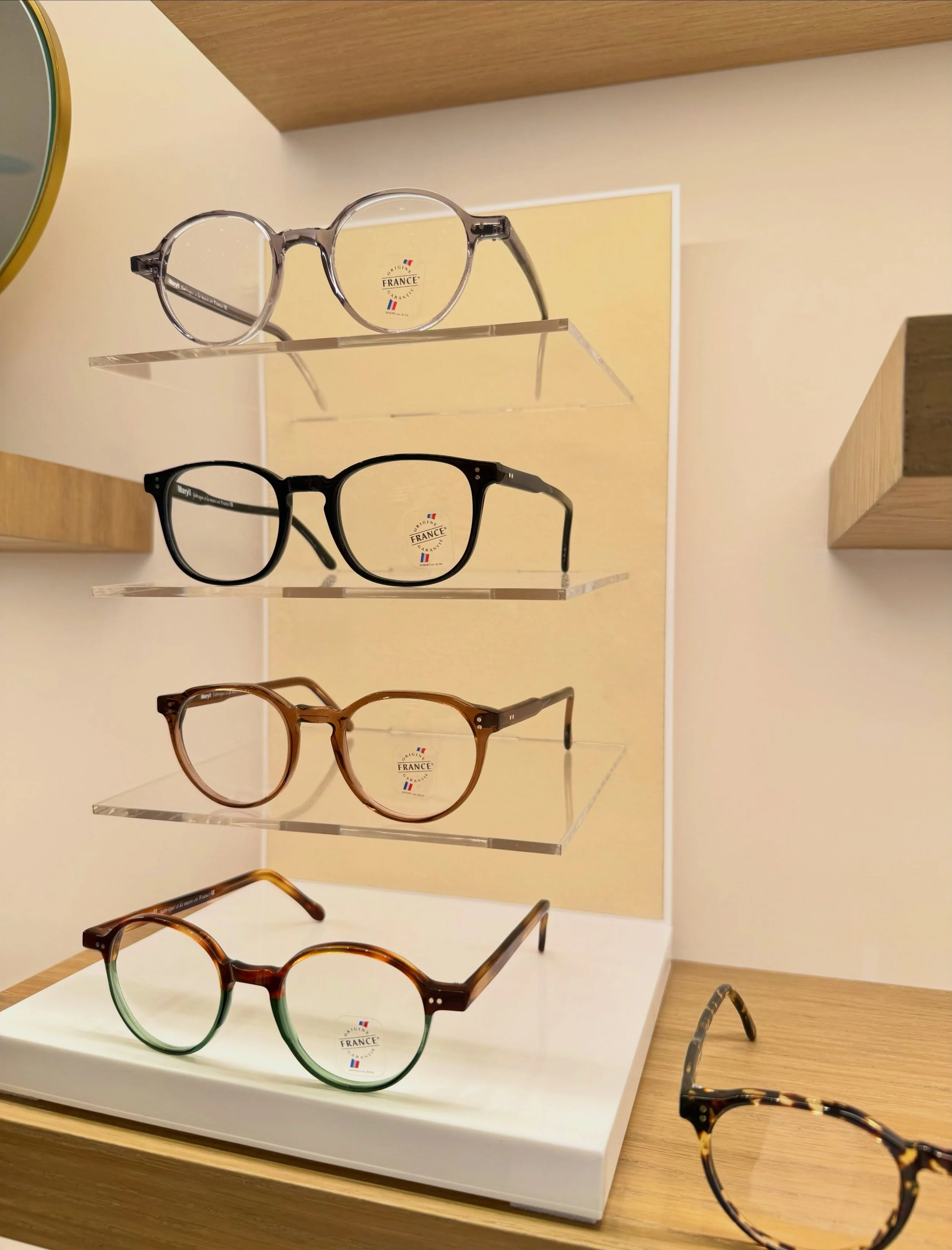 🆕 Net geleverd, de nieuwigheden van Maryll 
🇫🇷 Made in France 
🏷️ &euro;225

#optiekhuys #optiek #opticien #eyewear