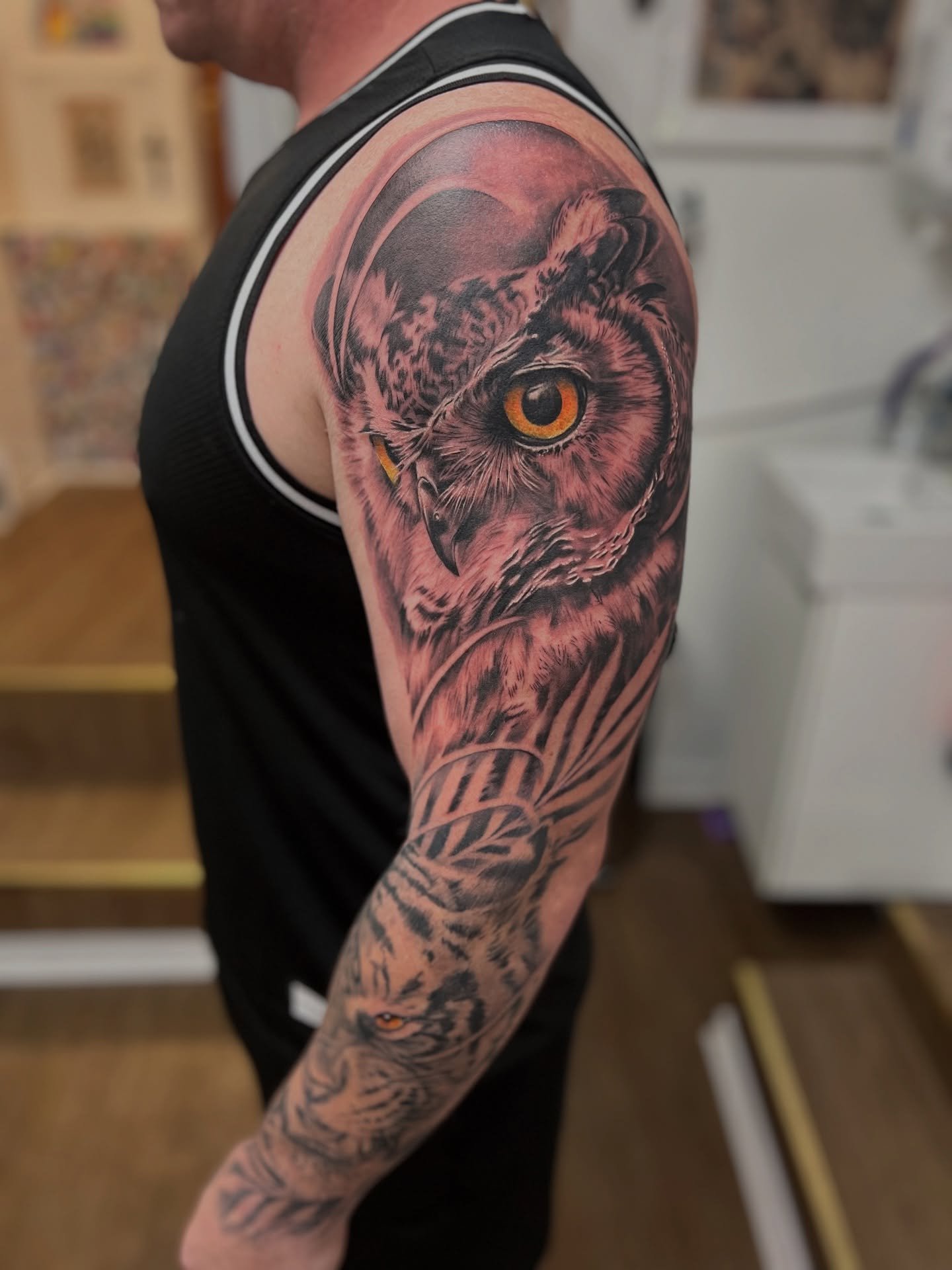 Owl tattoo done recently by @jakeaquilinatattoo 

‼️BOOKINGS AVAILABLE‼️
If you&rsquo;d like to get tattooed then get in touch with the studio 📱📧📞🤙🏻

@eyeforink 
👁4️⃣💧 
#tattoo #tattoos #tattooed #ink #freshink #newtattoo #tattooedguys #tattoo