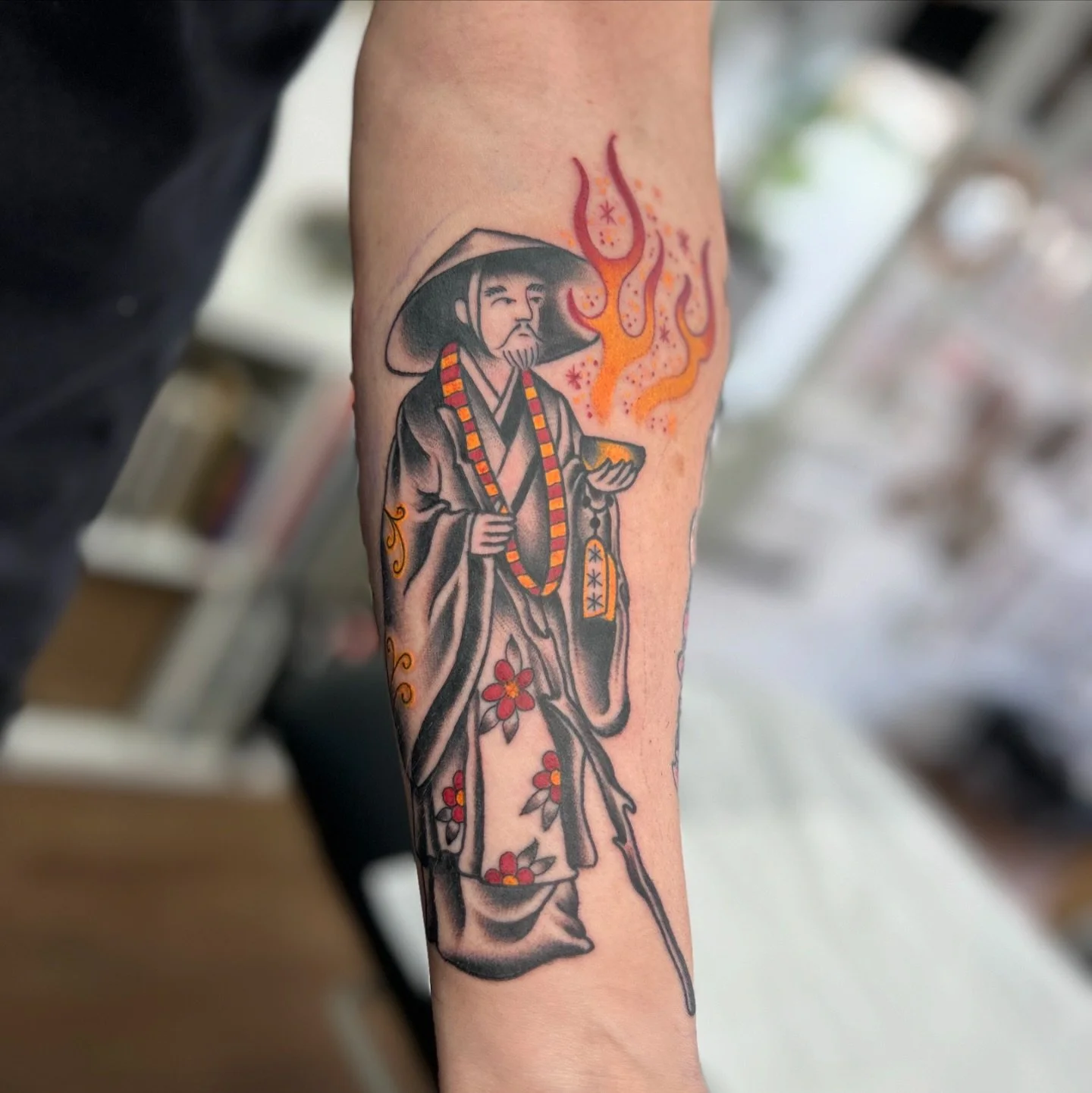 Couple of cool pieces today for Bill by Paul @pablo_tattooartist 
Sorcerer and samurai mask 

Thanks for taking a look. All tattoos taken on, large or small, colour, black and grey, ornamental, oriental, whatever you fancy. Get in touch and I&rsquo;l