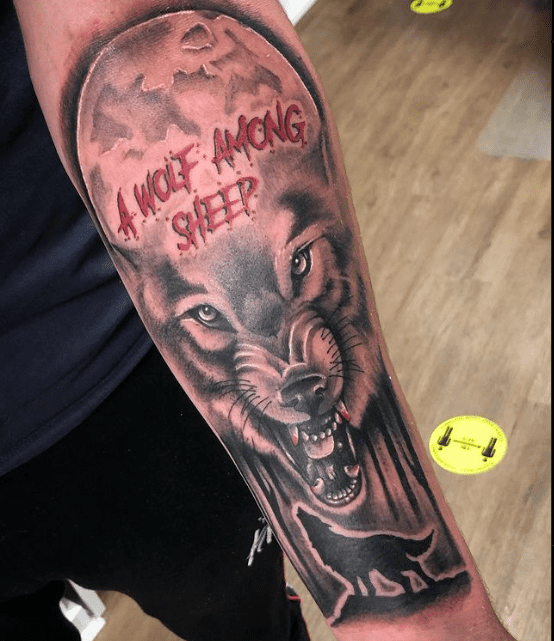 wolf tattoo, moon tattoo, wolf, #blackandgrey #londontattooers #art #london #customtattoo #tattooart #custom #tattoo #ink #tattooer #london #tattoo #tattoos #londontattoo, south croydon, eye for ink tattoo,