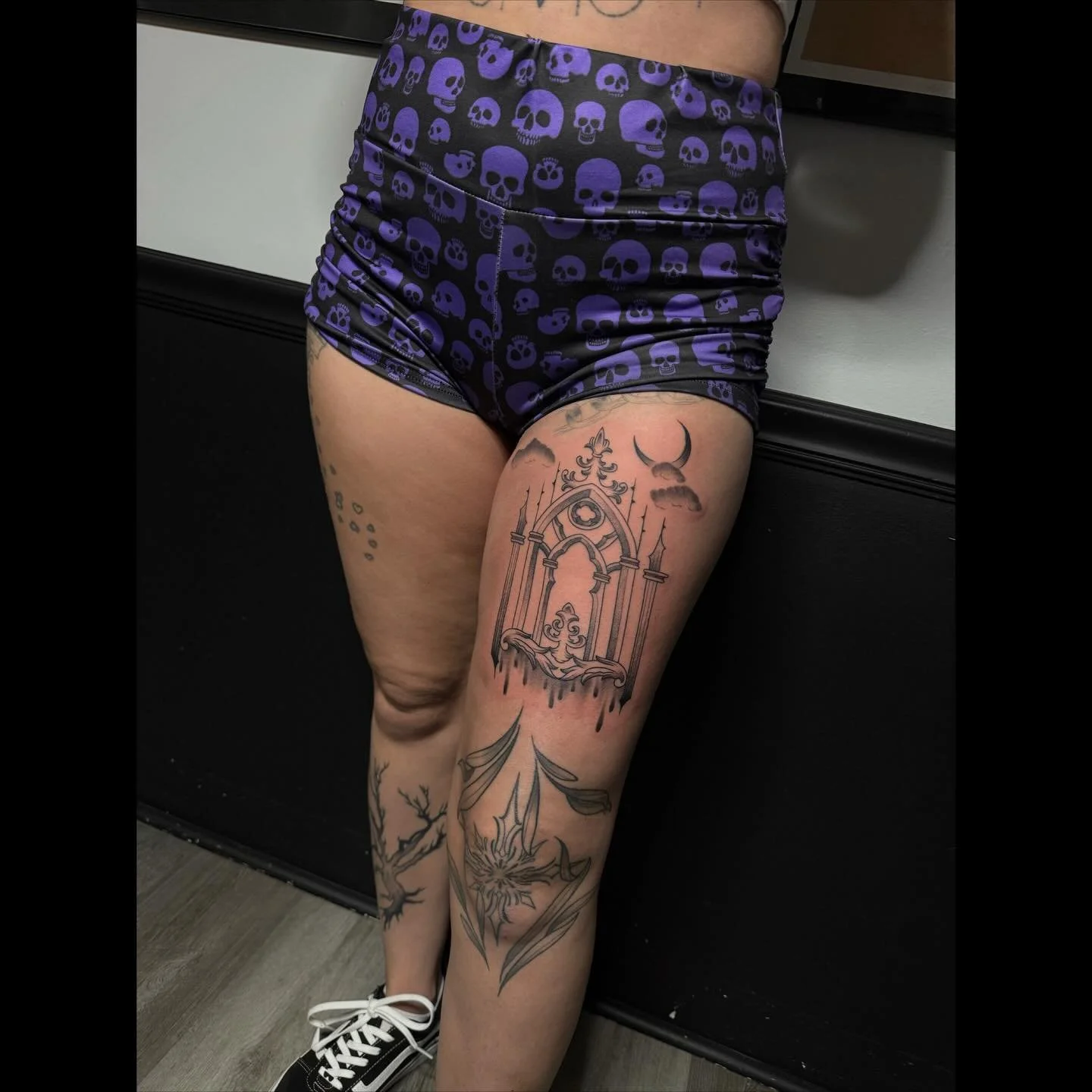 Thank you so much @torbabby for getting the coolest tattoos all the time! 🖤😘 

#tattoos #ink #cathedral #blackandgrey #sellersville