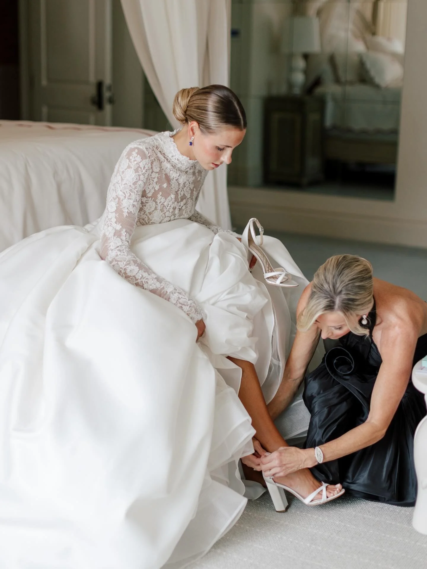 The morning of your wedding has a rhythm all its own.

Soft anticipation, familiar rooms, the people who know you best, and a hundred tiny moments you&rsquo;ll remember more vividly than anything else.

It&rsquo;s why we treat the getting-ready hours