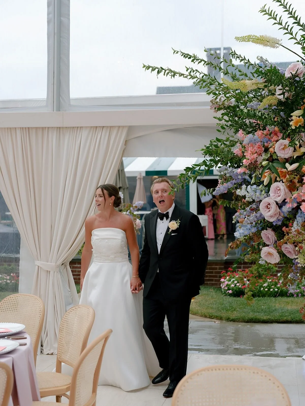 This is what seeing your vision realized actually feels like.

As newlyweds, they walked into a space built with intention, care, and purpose. A reception reveal meant to be experienced, not just admired.

Planning, Event Design, Floral Design, Stati