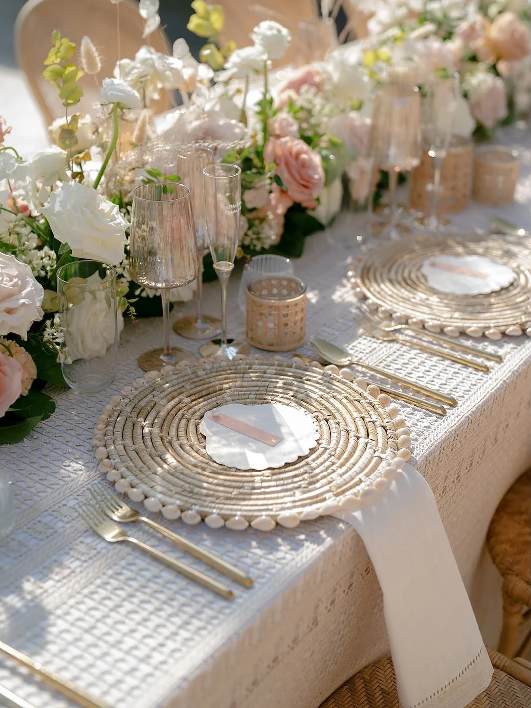 The season of love, styled with intention.

Soft blush blooms, layered textures, and warm natural tones come together to set a table that feels romantic without trying too hard. Every place setting is designed to invite guests in, linger longer, and 