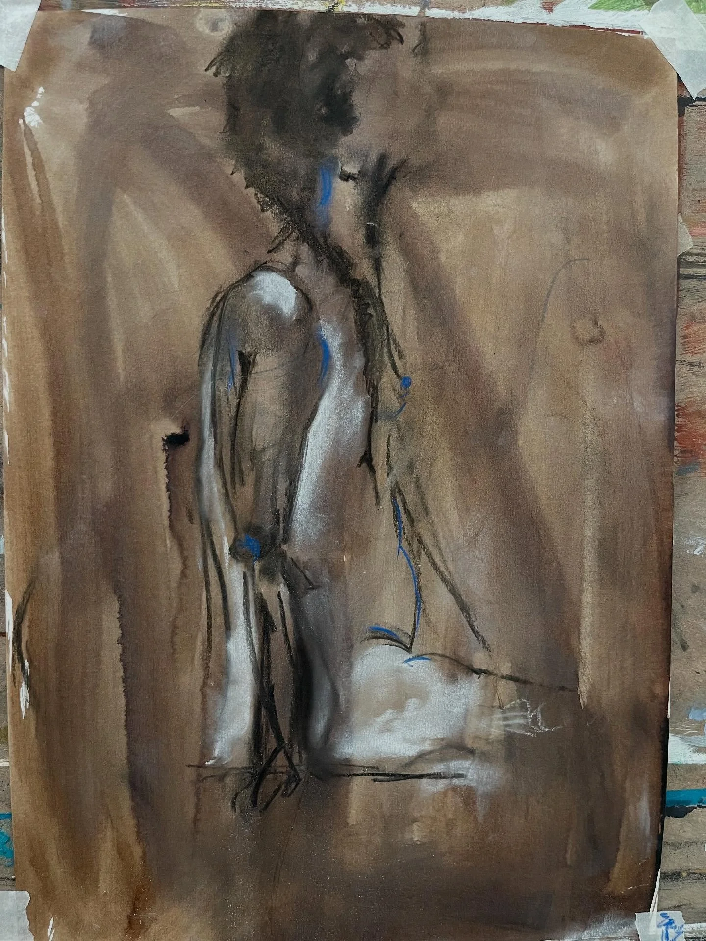 Just found some photos of an &lsquo;experimental life drawing&rsquo; session I went to at the @rwa back in June&hellip; I remember feeling frustrated and lacking in energy on the day, but the drawings are interesting to look back on. Always worth pus