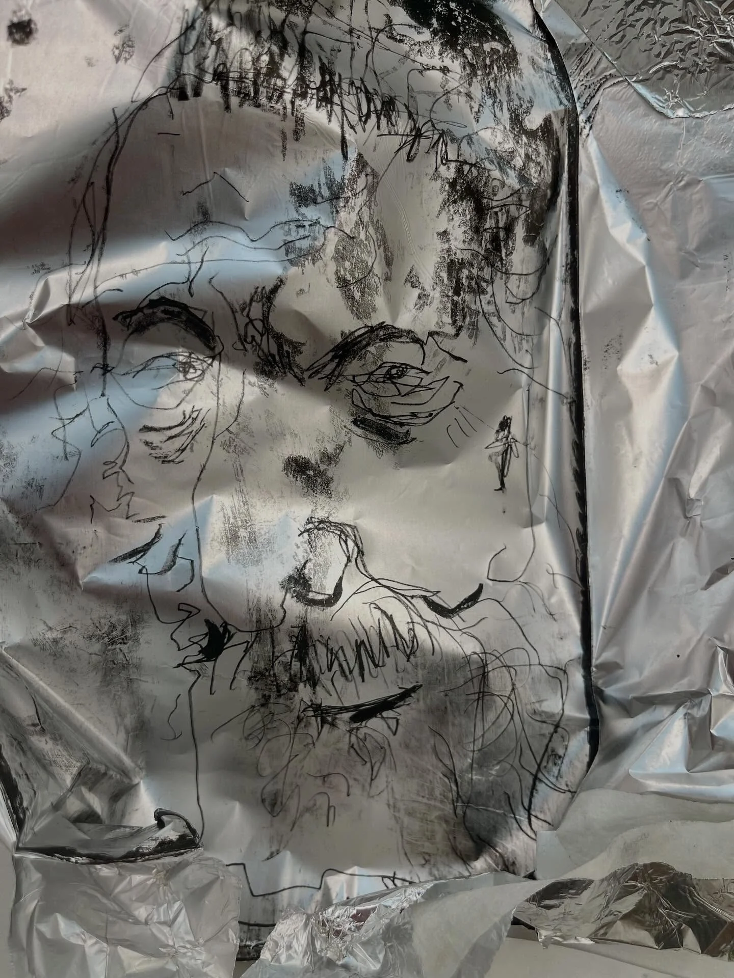 Lovely afternoon @rwabristol learning how to make lithographs with tin foil and coca cola&hellip;. 

I love to draw with my left hand now (after another rwa class that was a bit dry so I started &lsquo;lefting&rsquo; to mix it up - it&rsquo;s soooo l