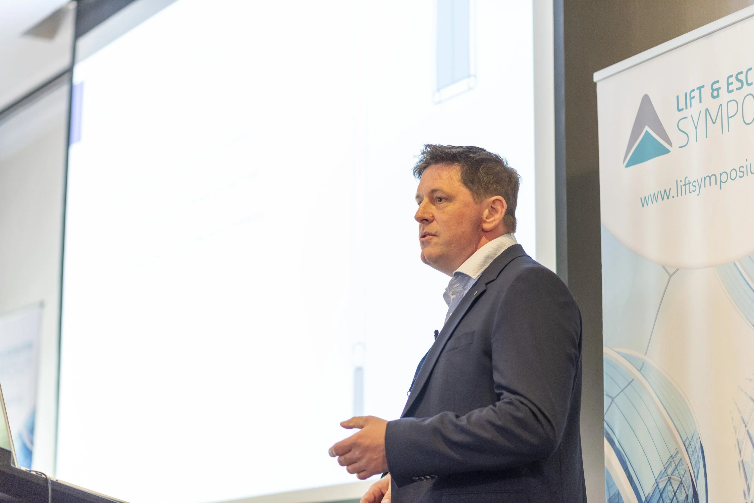 AH5_9339 High res.jpg