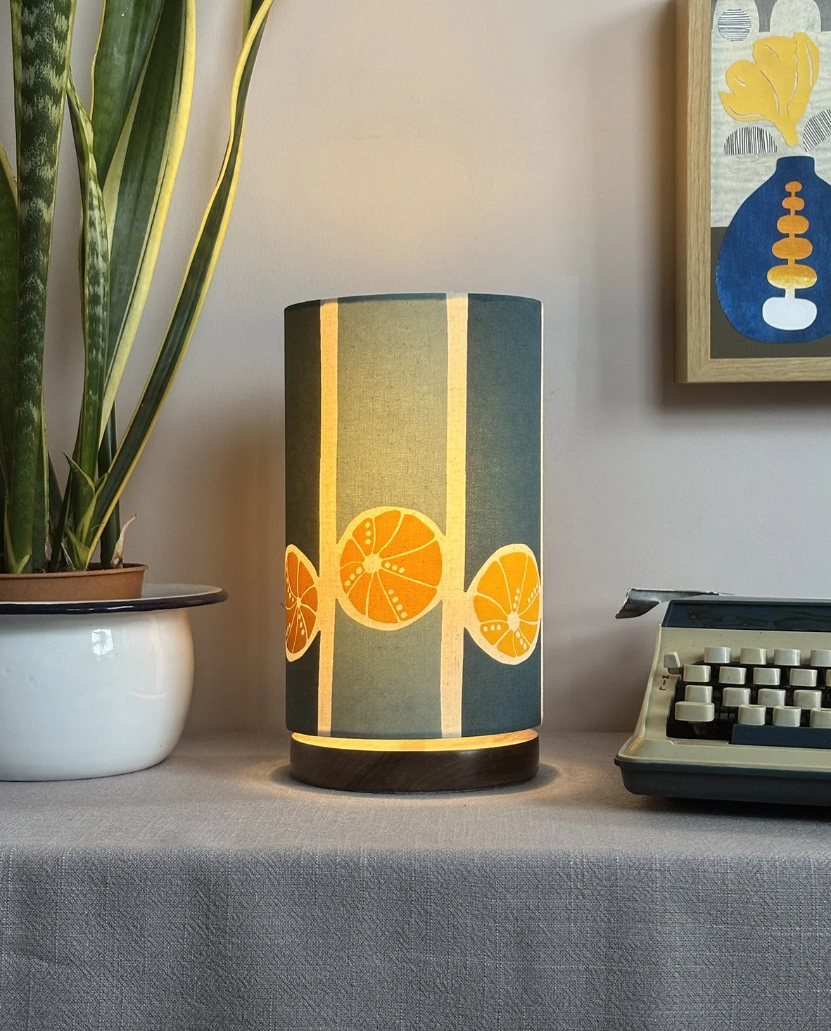 Blue sea urchin table lamp