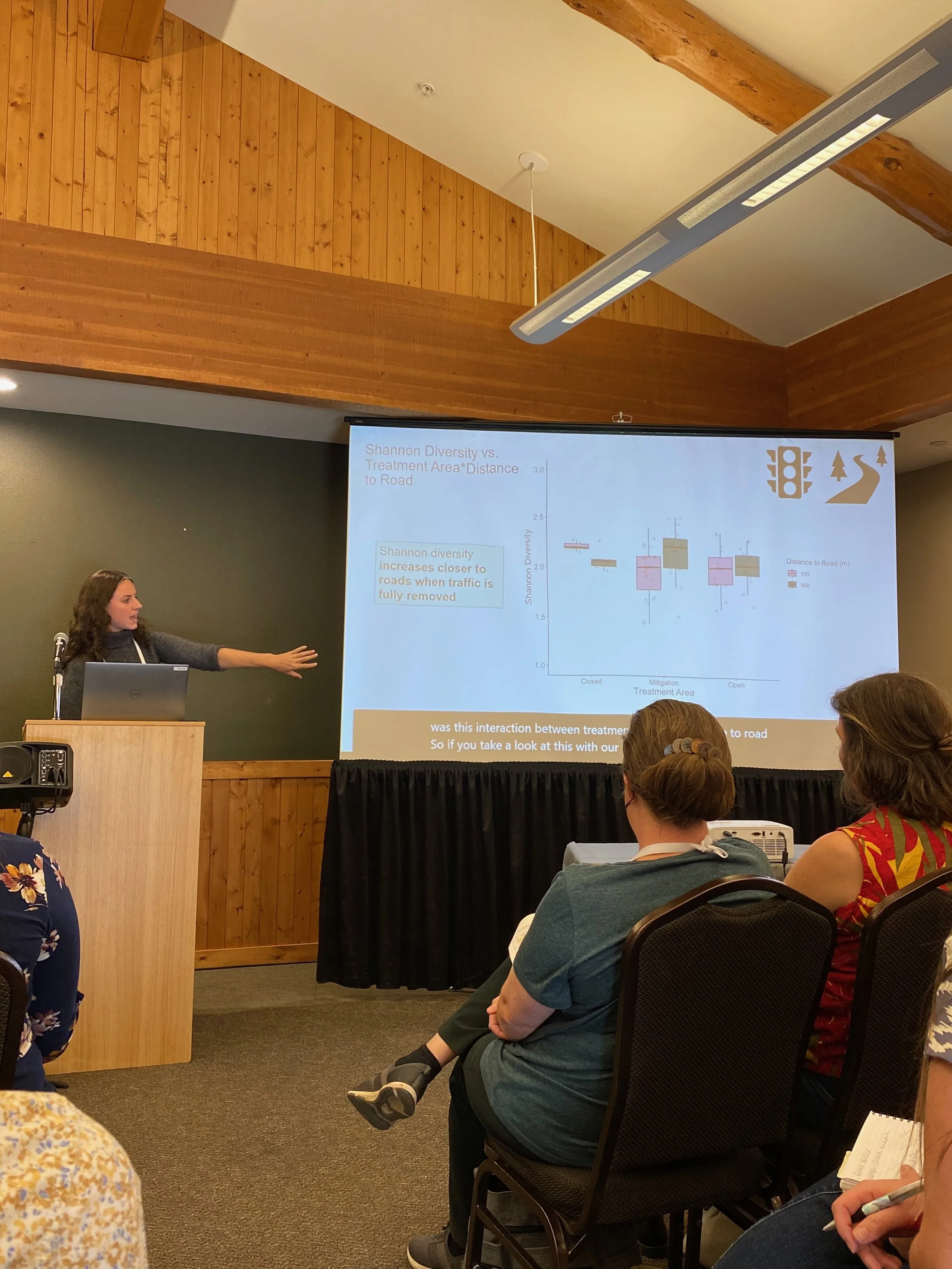 Lilli presenting her research!