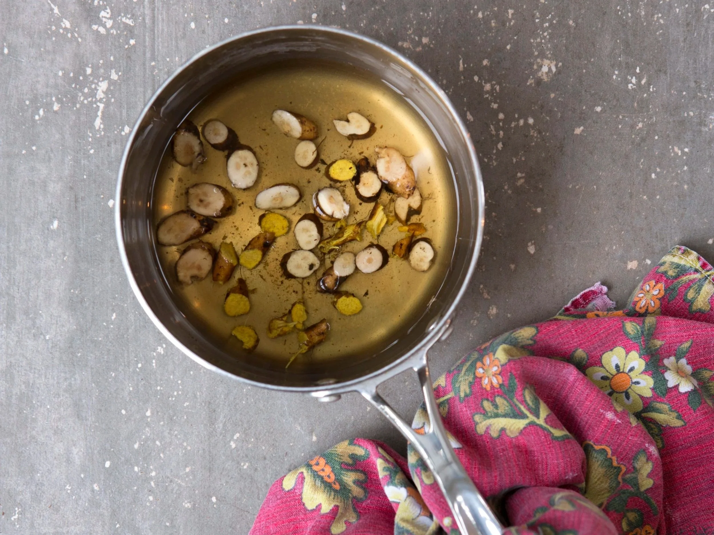 Decoctul BETONICA — BETONICA SCHOOL OF HERBAL MEDICINE — INFUSION OR DECOCTION?