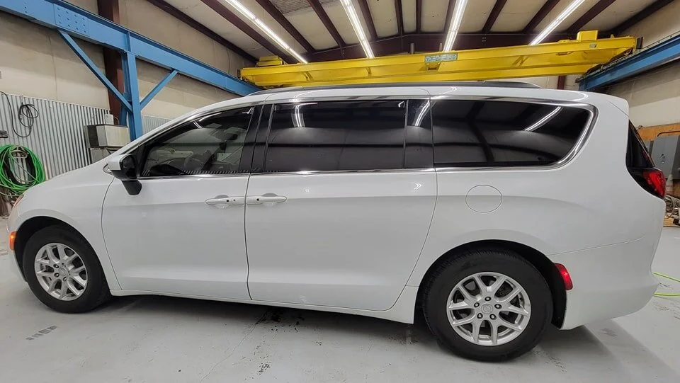 2020 Chrysler Voyager 
Keeping the kids cool with SolarFX FXtreme2 nano-ceramic window film 
20% front doors
5% over the rear factory 20% privacy glass = 0%