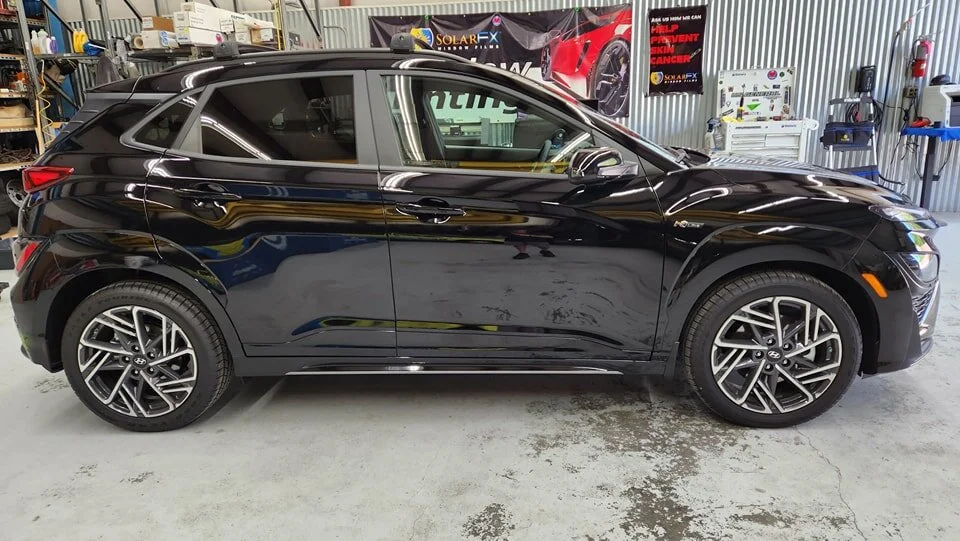 2023 Hyundai Kona
35% front doors to match the factory rear privacy glass 👌
Before and after: