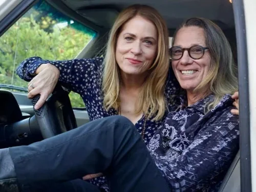 Vicki Peterson &amp; John Cowsill