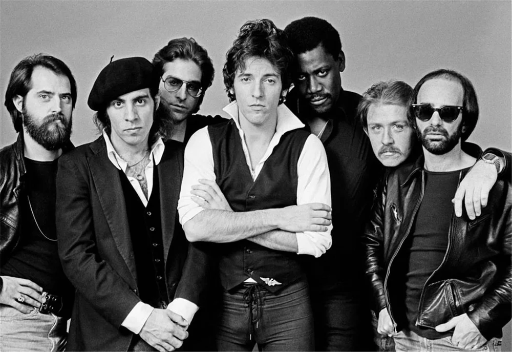 Bruce Revs It Up Again in the USA — The Jersey Sound
