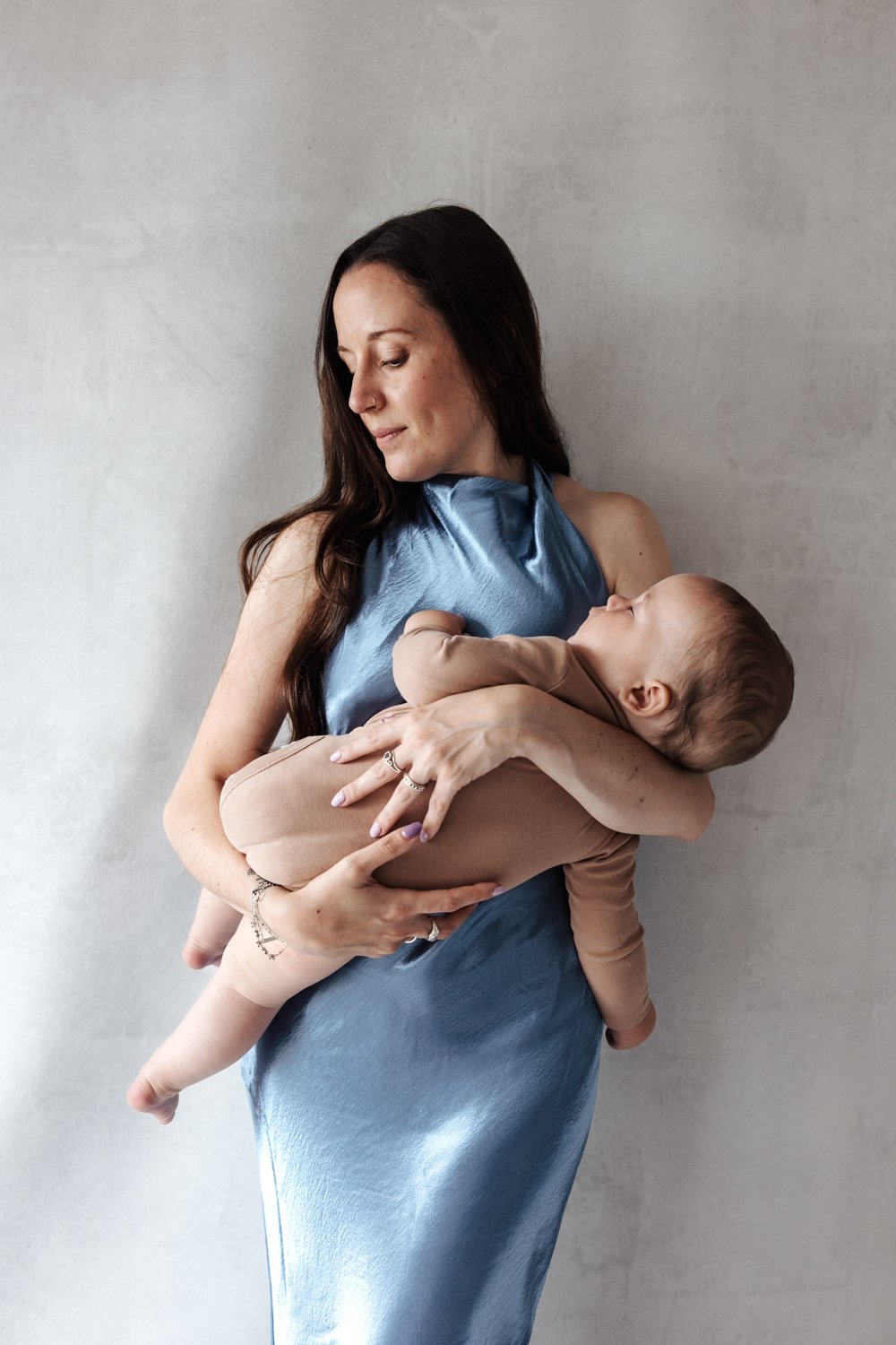 studio motherhood family newborn baby photographer in plymouth devon