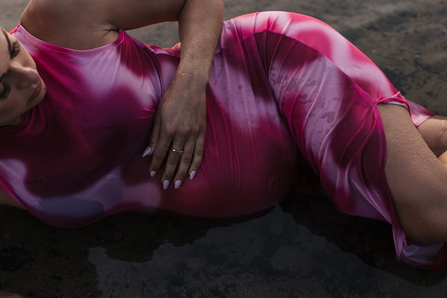 Studio and sunset portraits capture expecting mothers in styled outfits, professional hair & makeup, and timeless, memorable images.