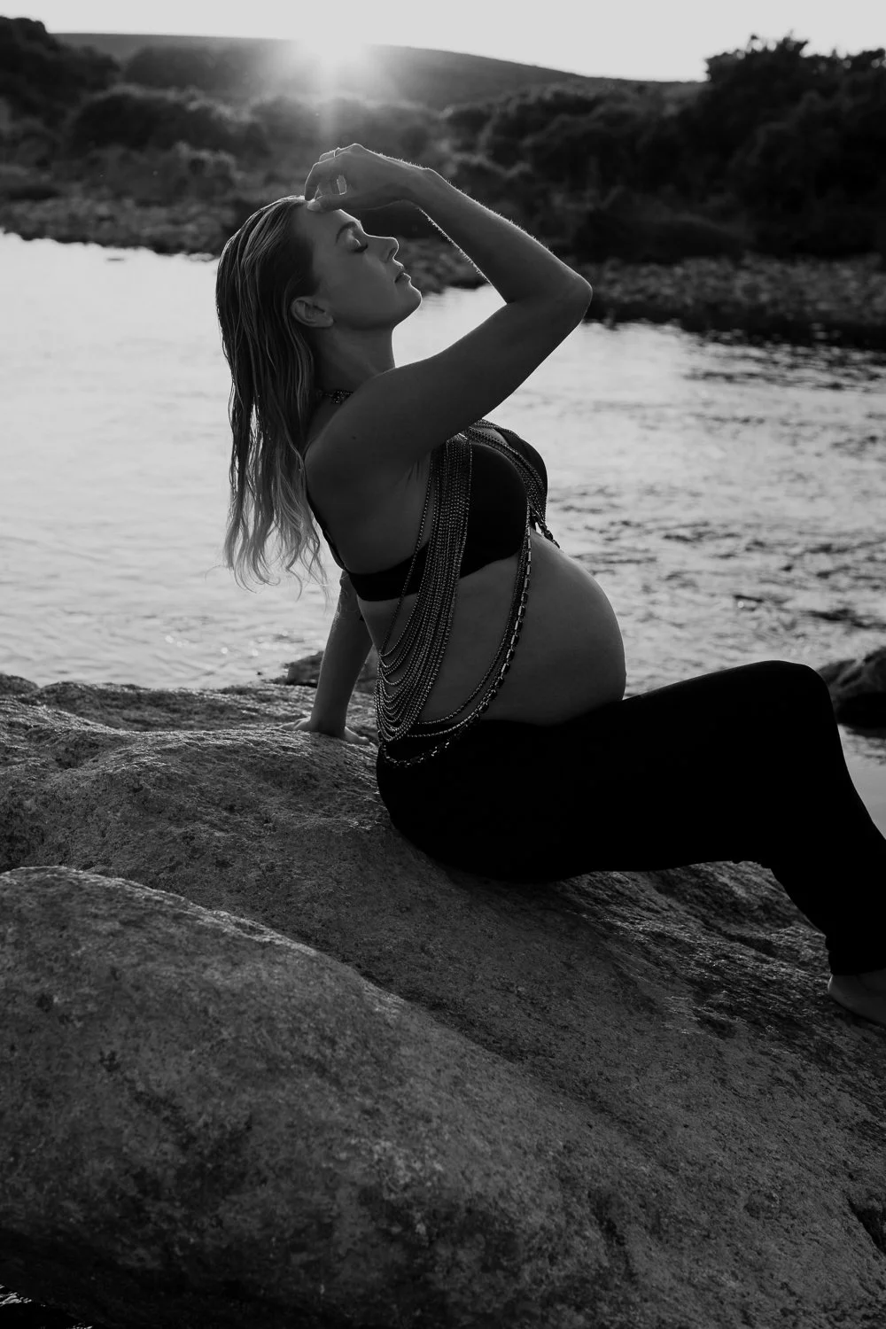 Studio and sunset portraits capture expecting mothers in styled outfits, professional hair & makeup, and timeless, memorable images.