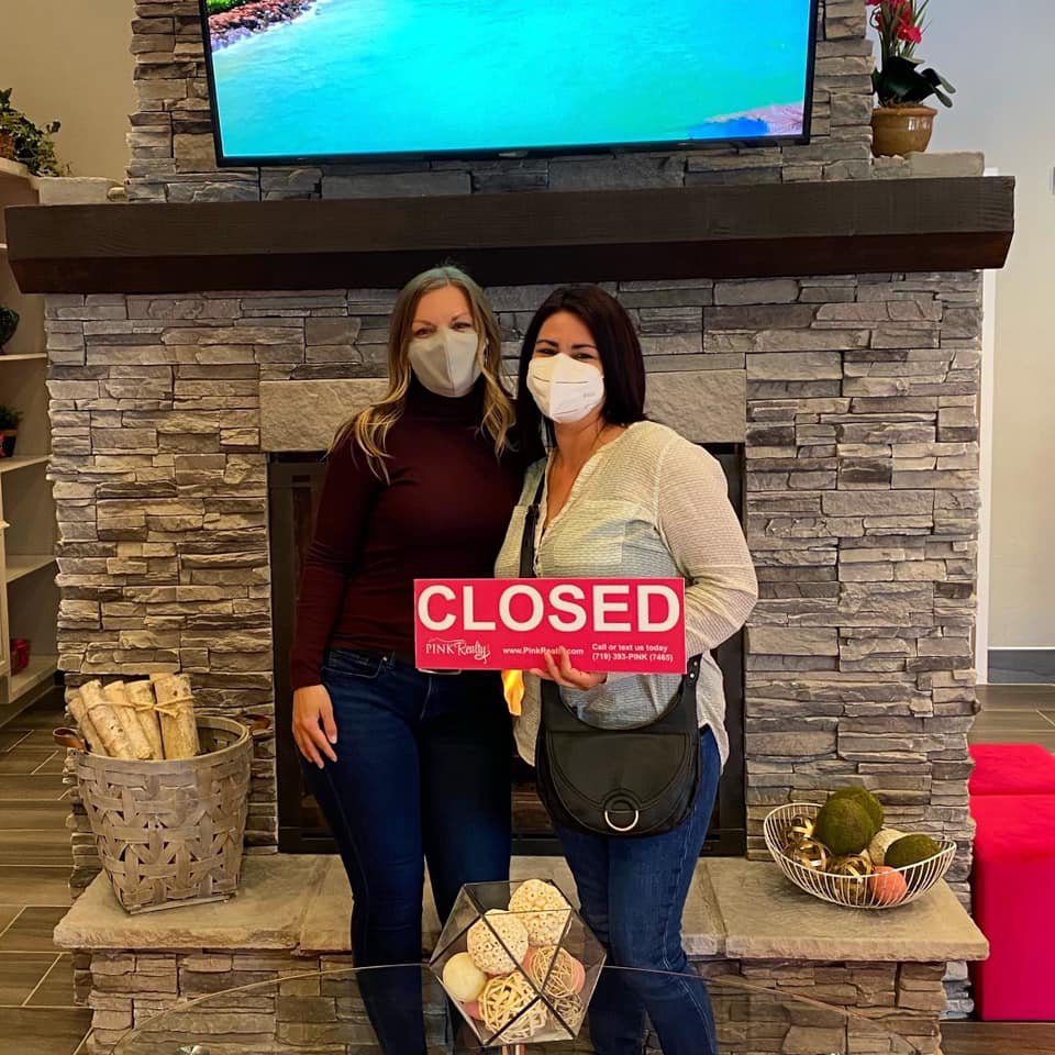 Krystal Burns clsoing.jpeg