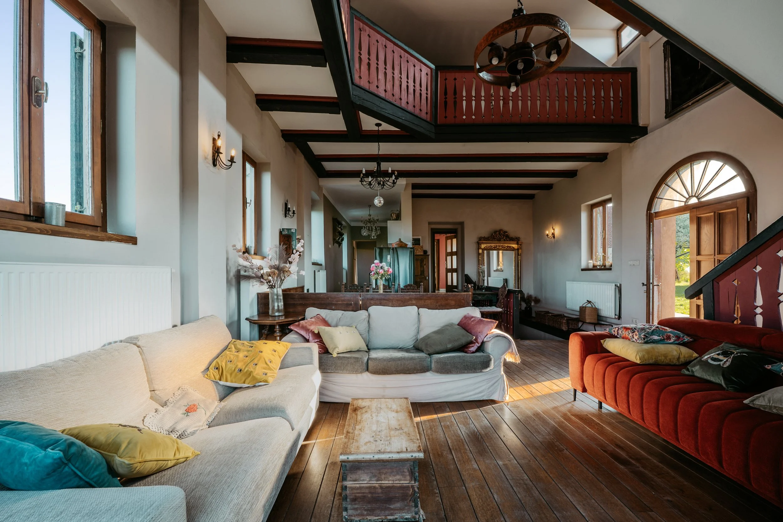 Lounge N.jpg