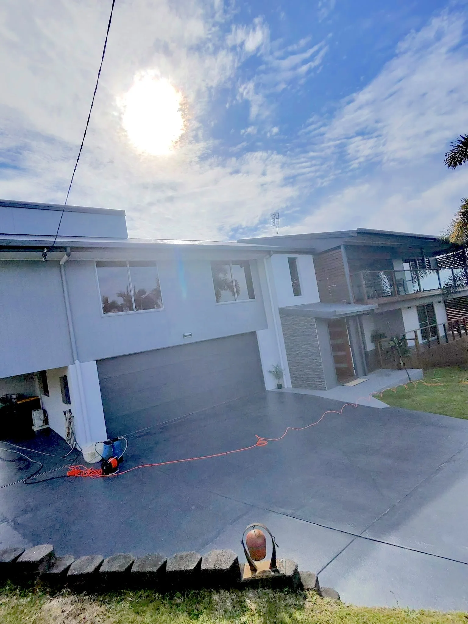 Before and After Driveway Clean, Banora Point