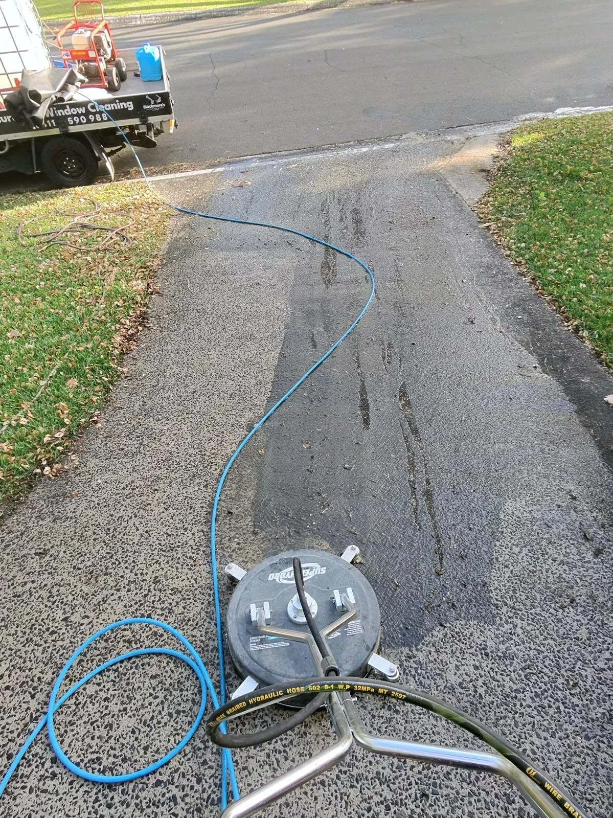 Blackmore's Pressure and Window Cleaning - Pressure Washing Driveways