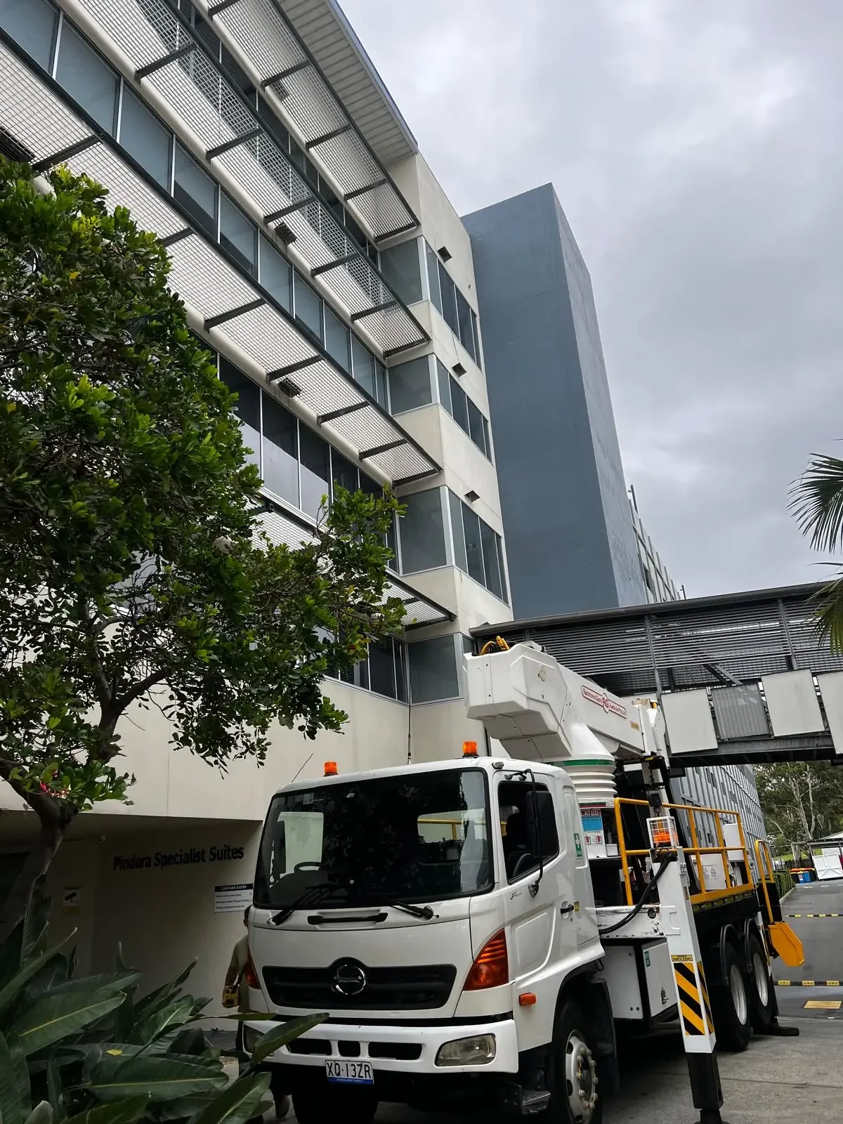 Blackmore's Pressure and Window Cleaning - Boom Truck and Equipment at Pindara Private Hospital, Gold Coast