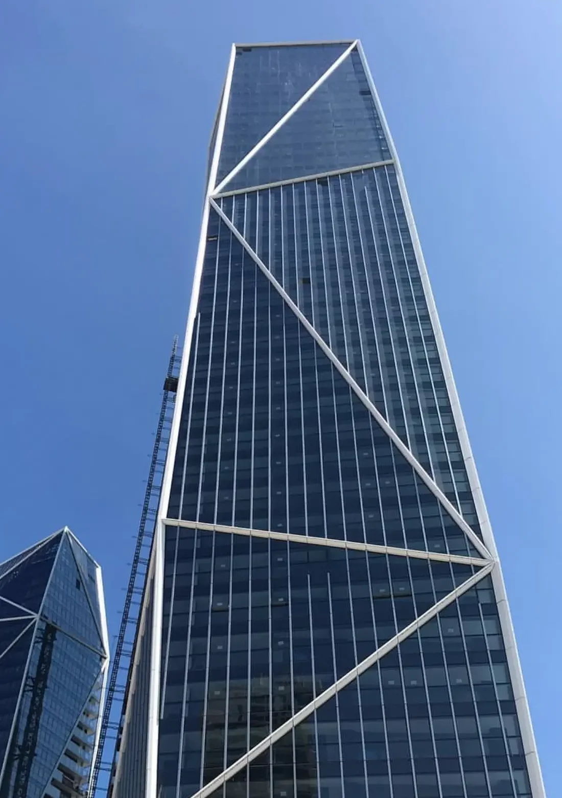 Blackmore's Pressure and Window Cleaning - We have cleaned some of the biggest buildings in Surfer's Paradise