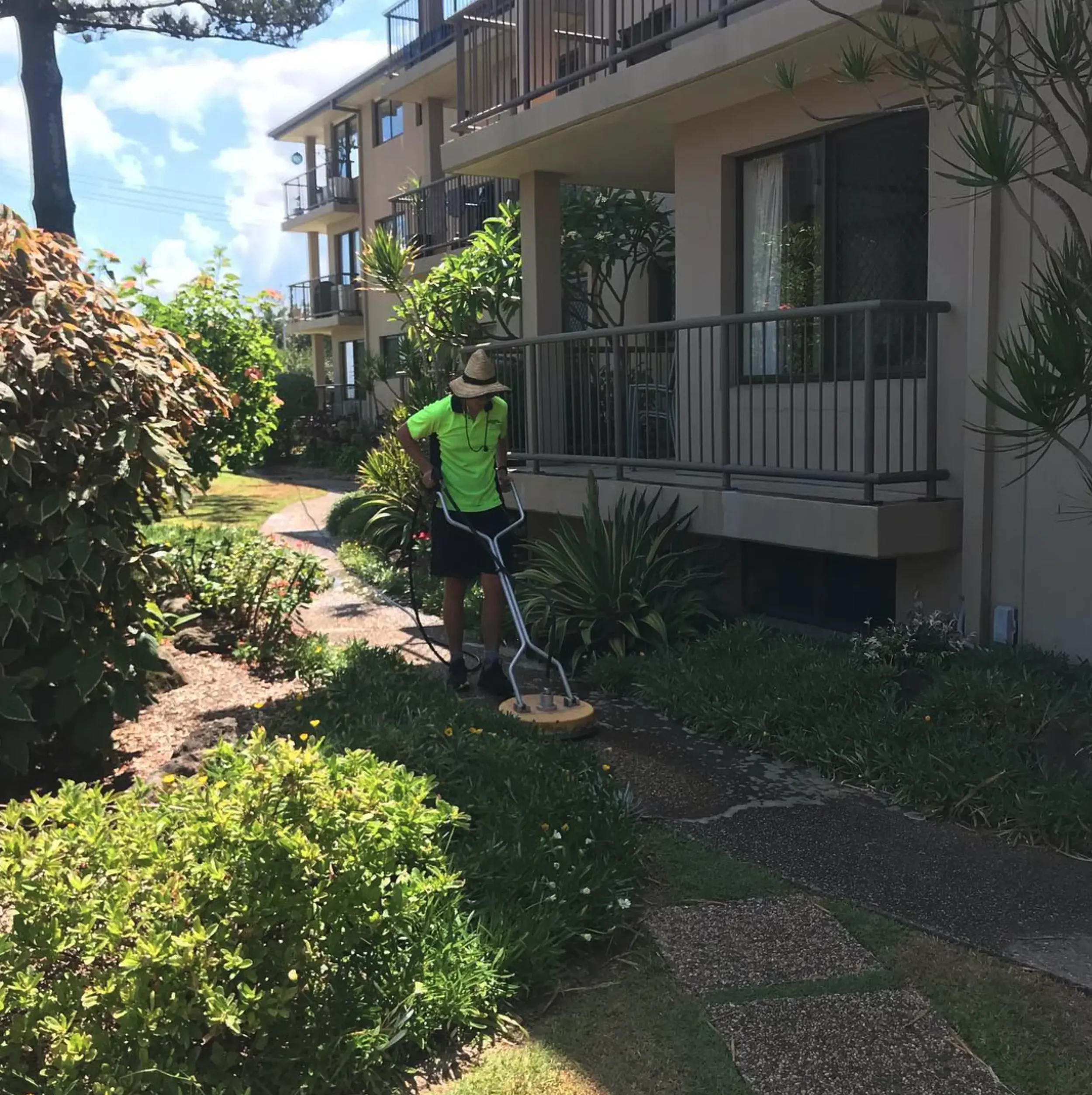 Blackmore's Pressure and Window Cleaning - Power Washing Apartment Building Common Pathways