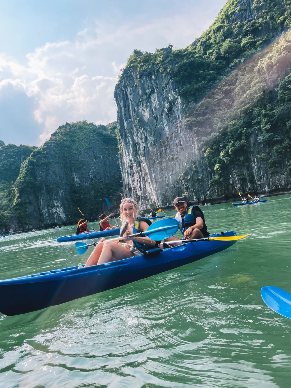 How to visit Halong Bay 